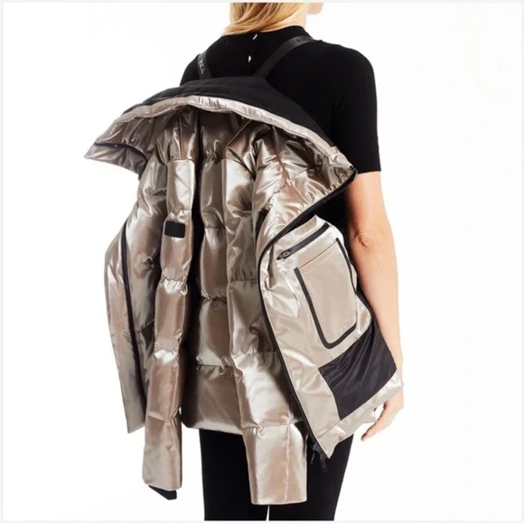 TUMI Champagne Shine Winter Jacket. Lots of functionality to this jacket. NWOT - Picture 2 of 7